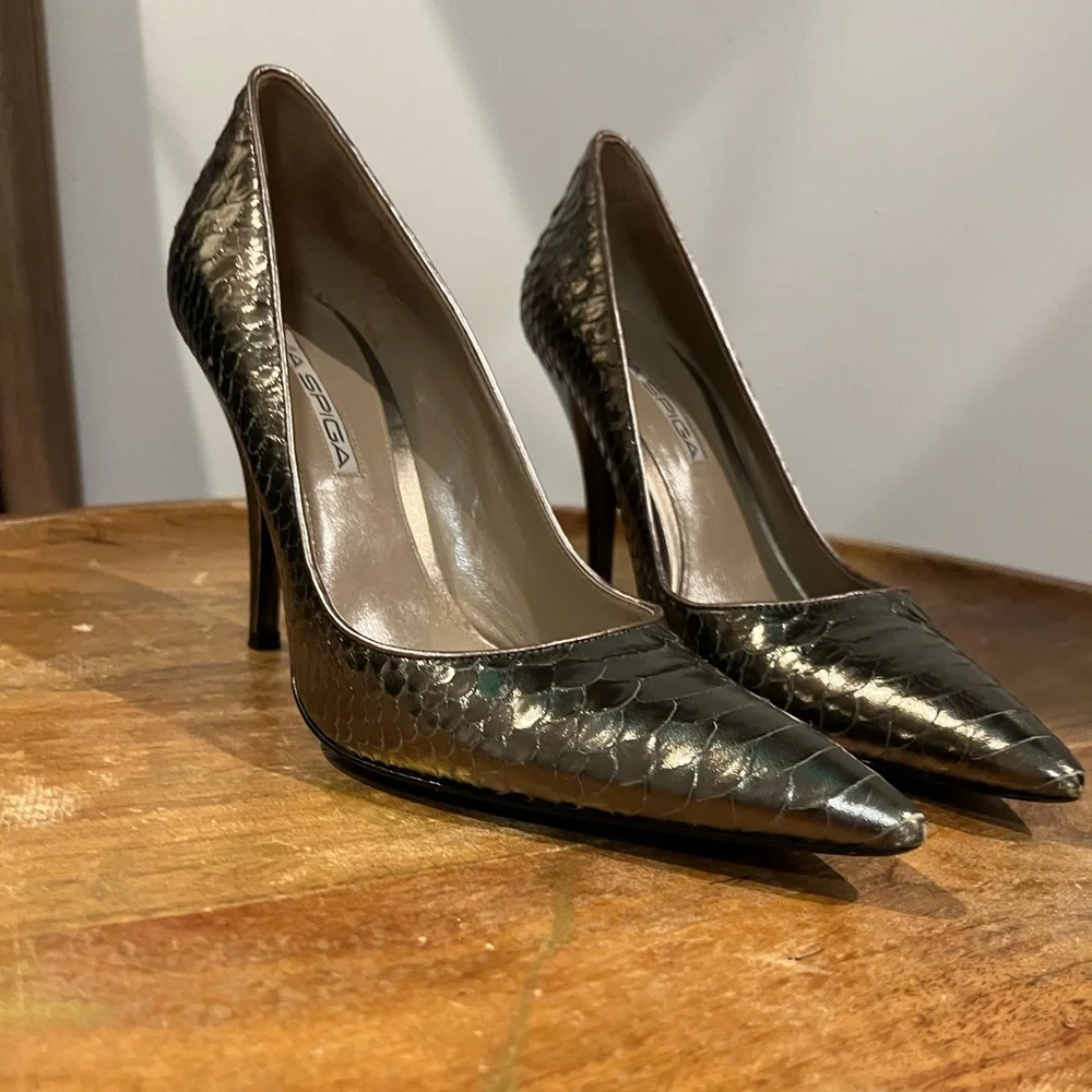Vintage Via Spiga 4” Metallic heels - Picture 8 of 15
